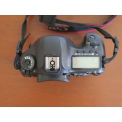 Canon 5D Mark III body