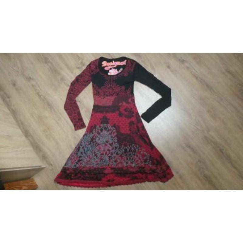 DESIGUAL super leuke jurk rood zwart