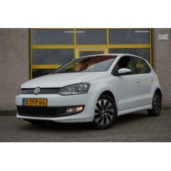 Volkswagen Polo 1.4 TDI BlueMotion BJ2015 LMV | Navi | Cruis