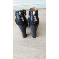 Ilario Ferucci pumps zwart leer maat 38
