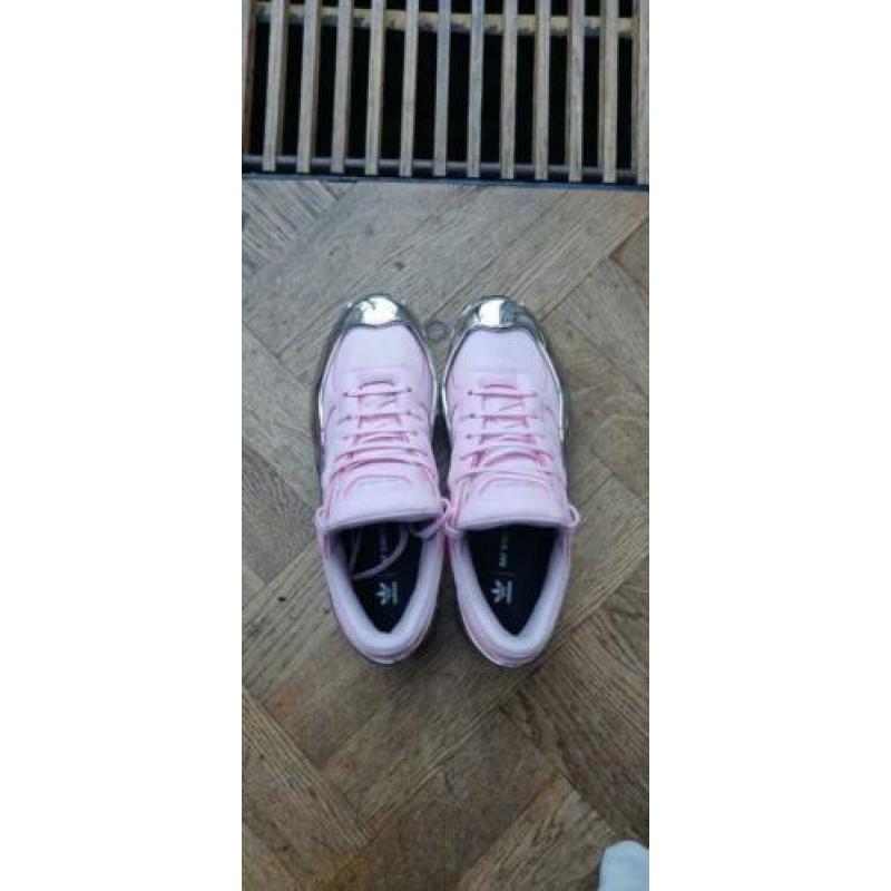 Raf Simons Ozweego Pink Metallic