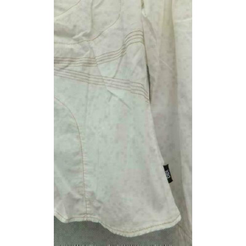 DIDI prachtig getailleerd creme/goud stretch blouse mt L