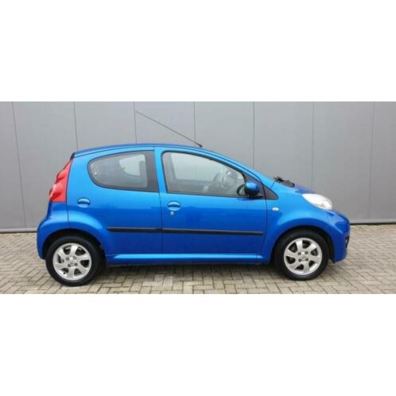 Peugeot 107 1.0-12V Sublime