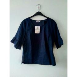 Shirtje. Blauw. Maat S. Nieuw! Met prijskaartje