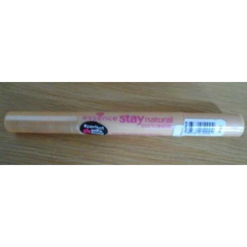 Essence Stay natural concealer 04 ‘Soft honey’