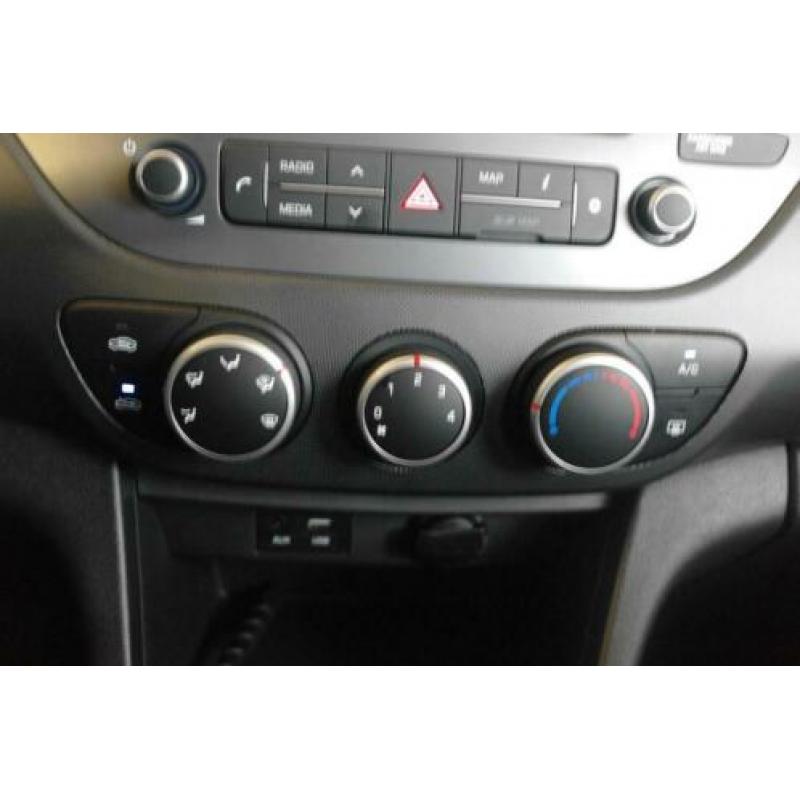 Hyundai i10 1.0i Comfort + Navigatie (bj 2018)