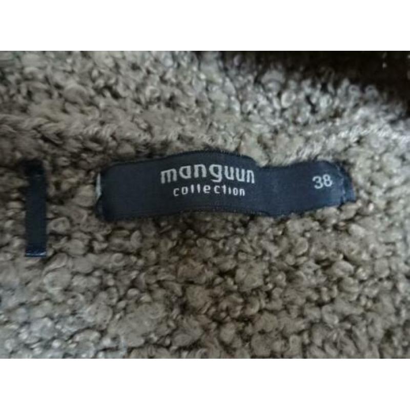 38/MANGUUN Mouwloos vest taupe kleur
