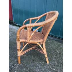 Rotan stoel voor kinderen
