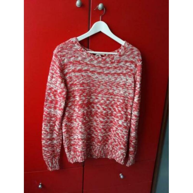 Hele Mooie en Leuke Trui / Sweater, maat M