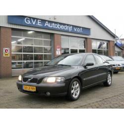 Volvo S60 2.4 140PK