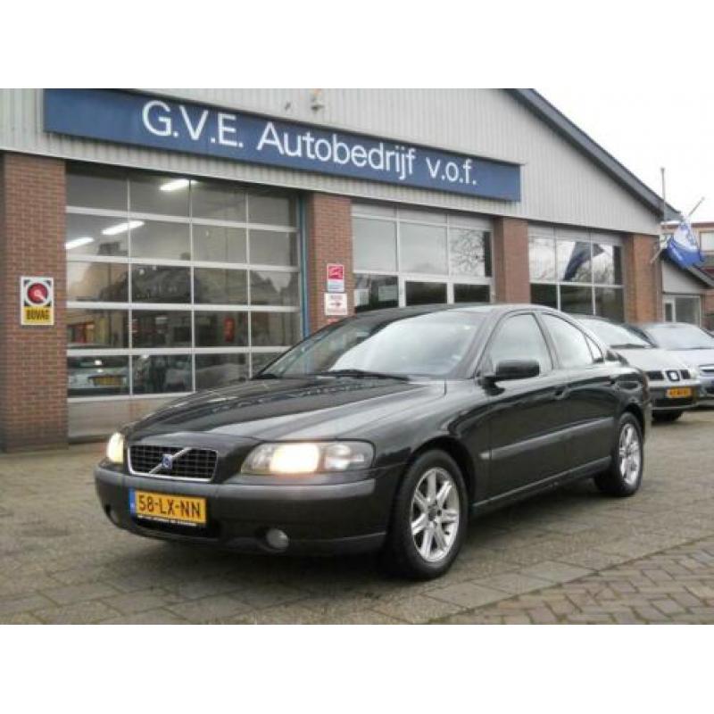 Volvo S60 2.4 140PK