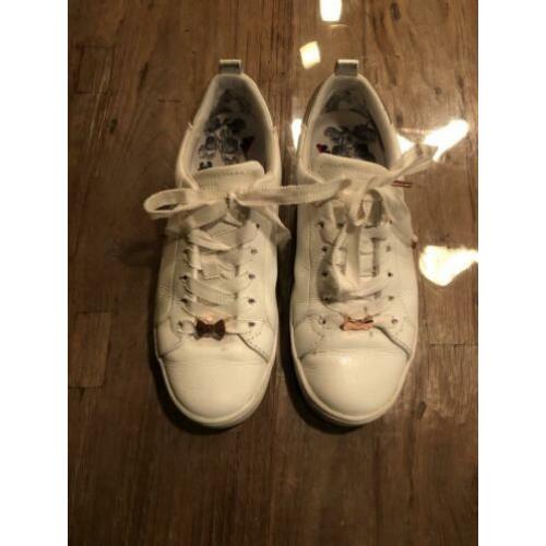 Ted baker sneakers.