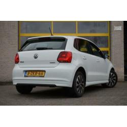 Volkswagen Polo 1.4 TDI BlueMotion BJ2015 LMV | Navi | Cruis