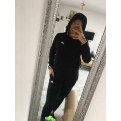Zwart nike trainingspak joggingpak S