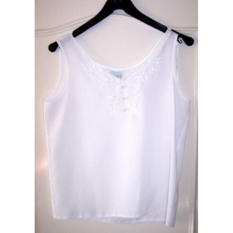 Korte Top Groen S ook in Creme Merk Sacre Coeur ( Jool )