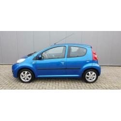 Peugeot 107 1.0-12V Sublime