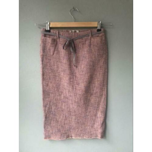 Humanoid rok S