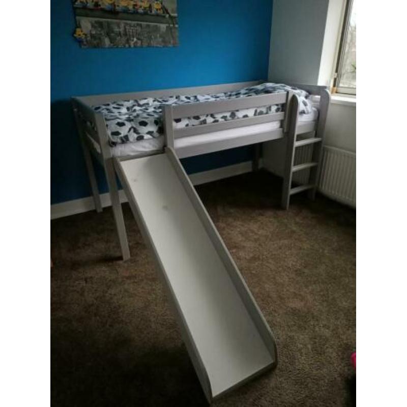 Kinderbed, hoogslaper incl keurig matras