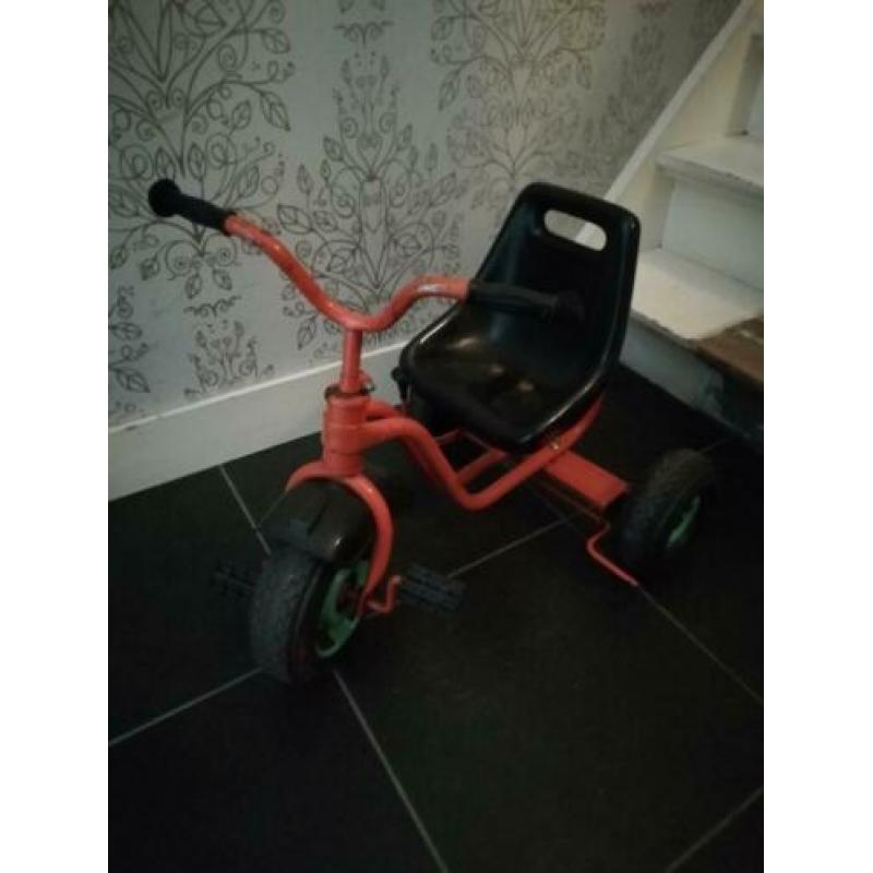 Stoer kinderfietsje
