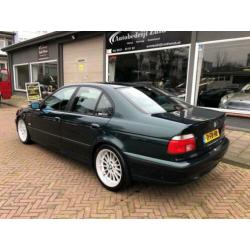 BMW 5-serie 523i Executive Automaat Xenon Nette auto Nap