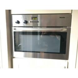 Keuken compleet met apparatuur