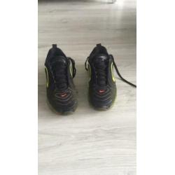 Nike air max 720 maat 38,5