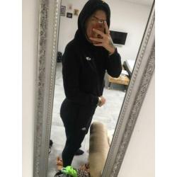 Zwart nike trainingspak joggingpak S