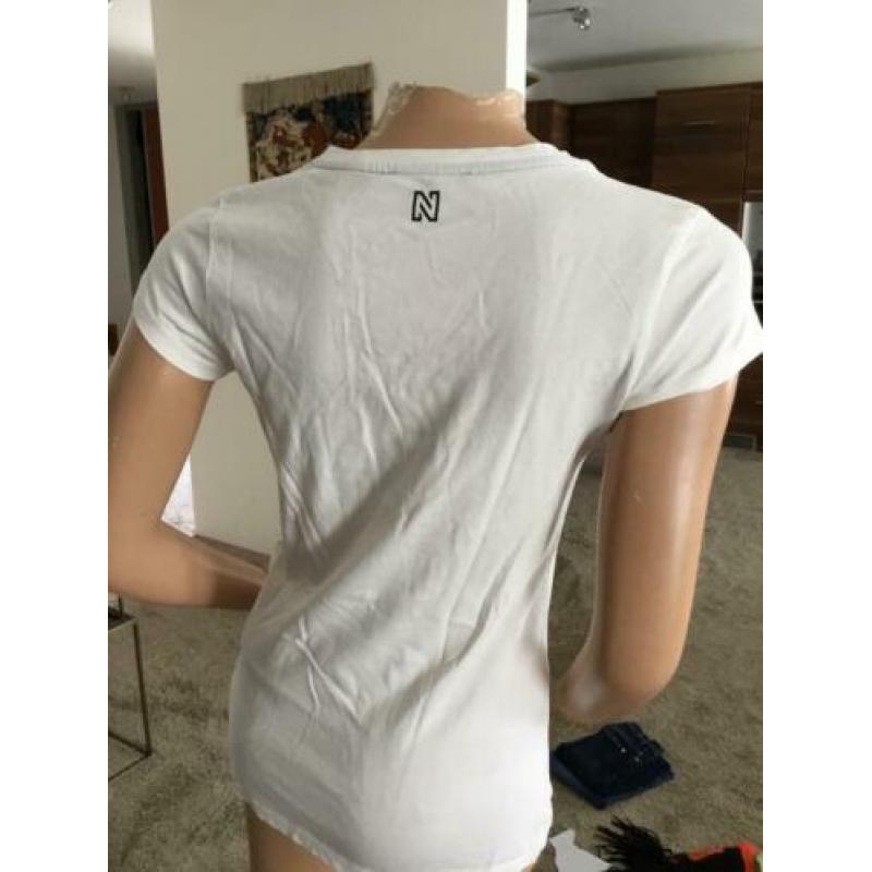NIKKIE T-shirt maat 34