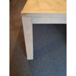 Eettafel grijs 180 bij 90 cm