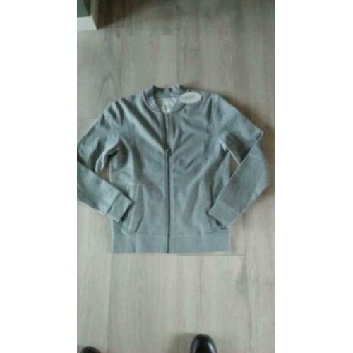 Esprit heren vest grijs. Mt. S. NIEUW!