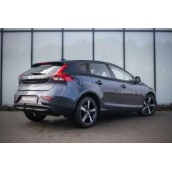 Volvo V40 2.0 T2 Momentum Trekhaak