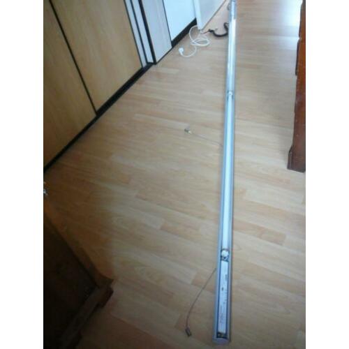 hanglamp met 2 tl buizen van 36W, lengte 320 cm., grijs