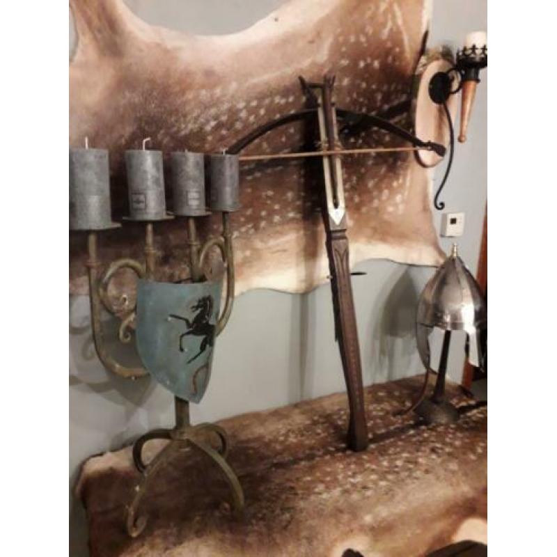 ridder harnas , antiek , decoratie kruisboog