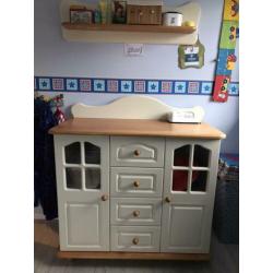 4 delige babykamer