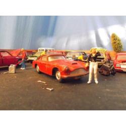 1/43 Aston Martin DB4 - Corgi Toys 218 rood