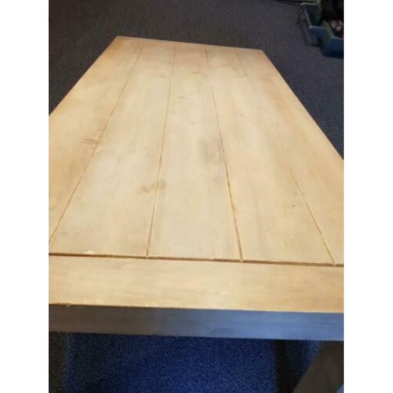 Eettafel grijs 180 bij 90 cm