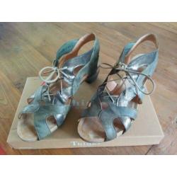 Think zomerschoenen maat 43