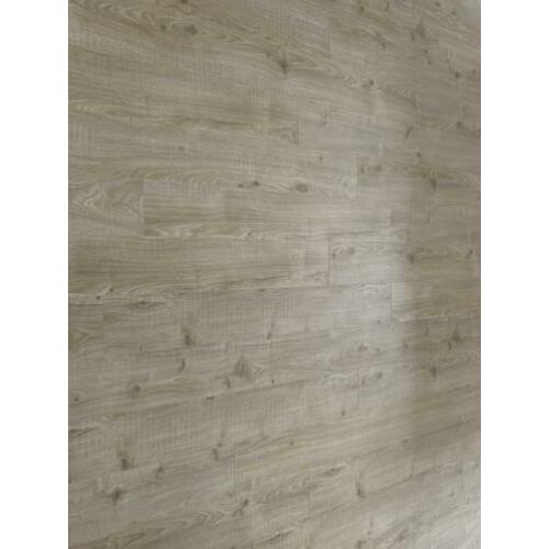 Laminaatvloer (klik) 24m2