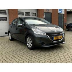 Peugeot 208 1.2 VTI 60KW 5-D 2-TR 2013 Grijs