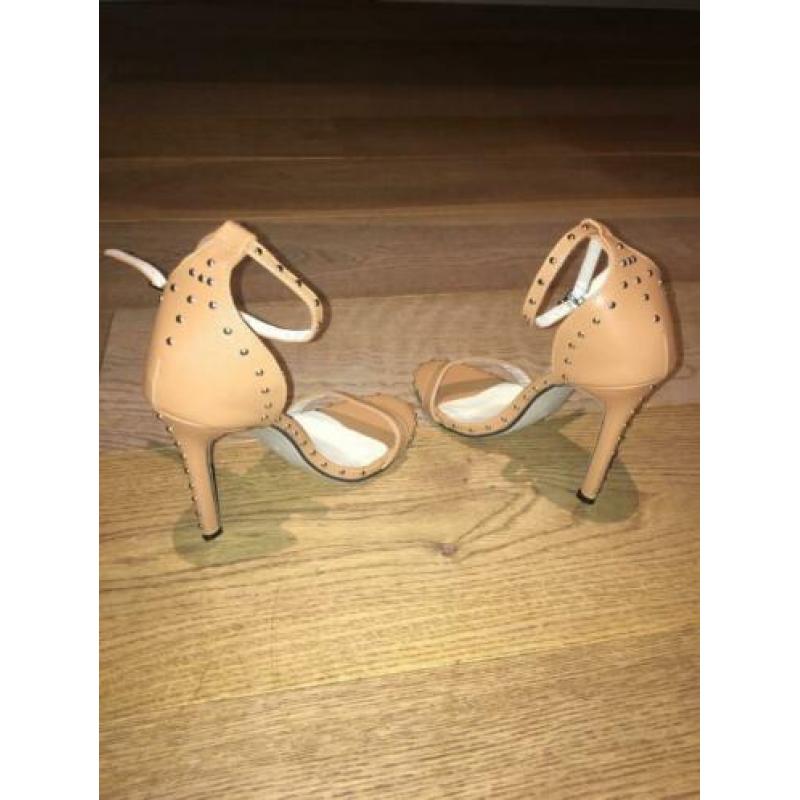 sexy high heels zand bruine kleur maat 37