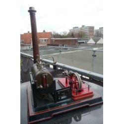 Anntiek speelgoed : falk stoommachine