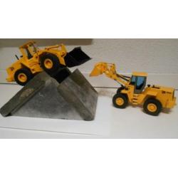 2x JCB 435 Wheel Loader shovel ZX 456B Joal 1/35