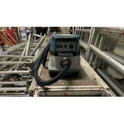 Makita accu stofzuiger zonder batteryen
