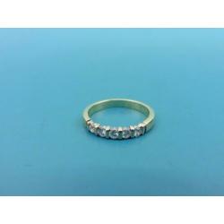 Gouden Diamonde memoirering met 0.20 ct briljant (G19)