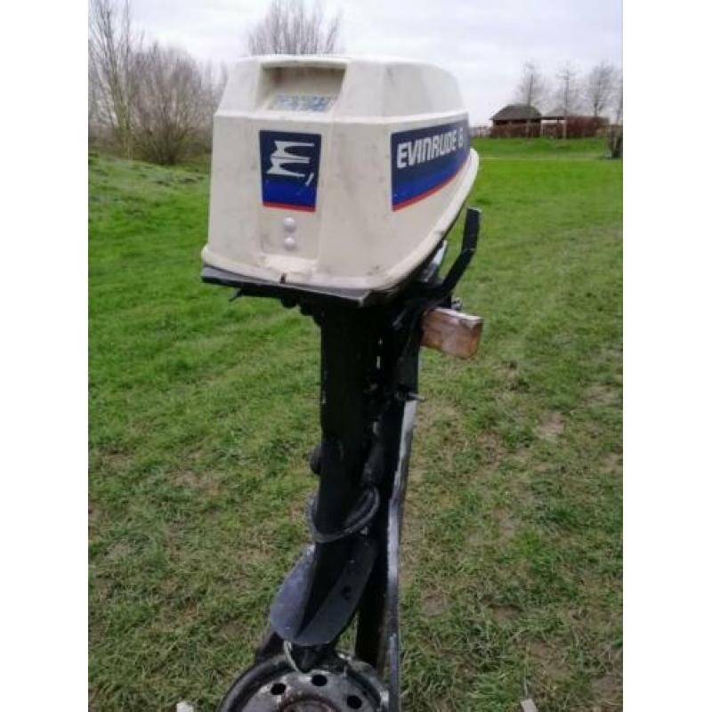 Johnson 6 pk buitenboordmotor
