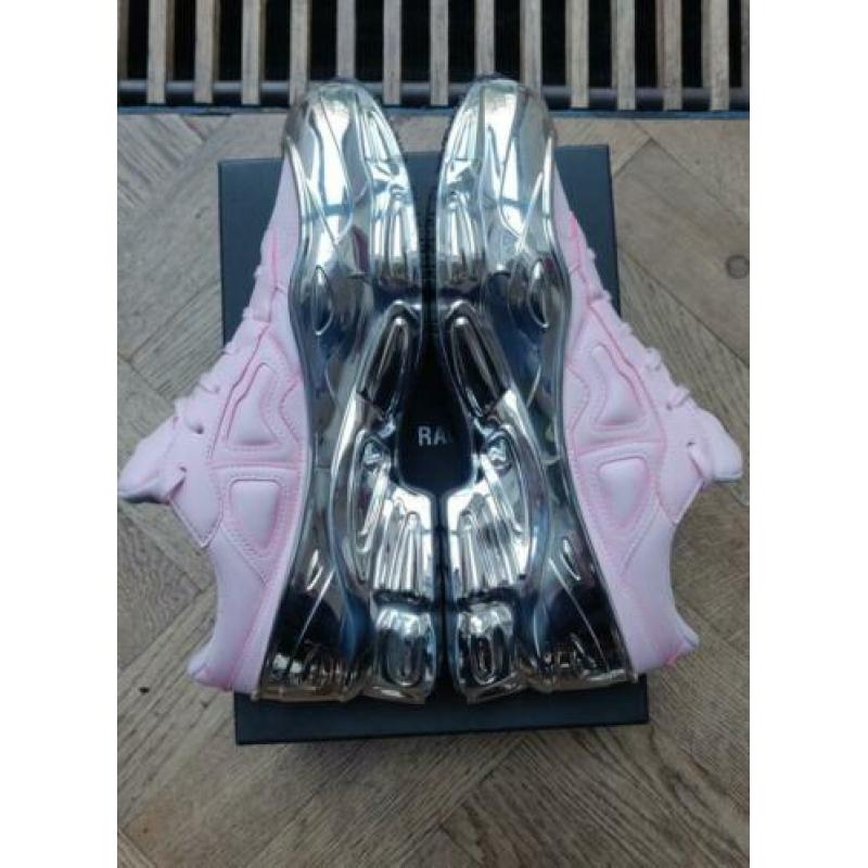 Raf Simons Ozweego Pink Metallic