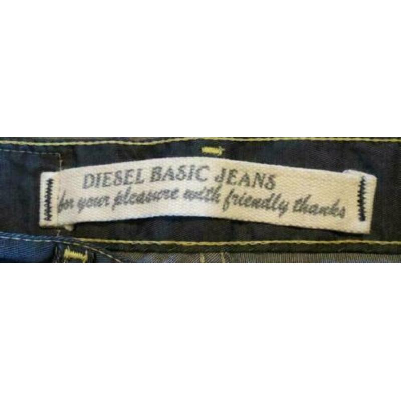 Diesel blauwe basic jeans maat 26
