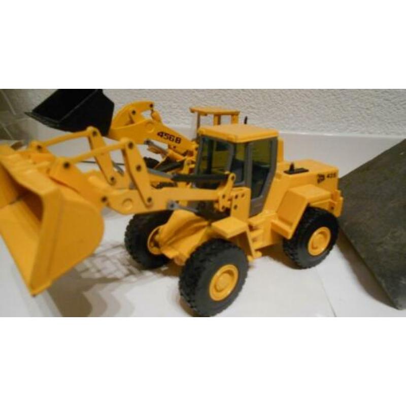 2x JCB 435 Wheel Loader shovel ZX 456B Joal 1/35