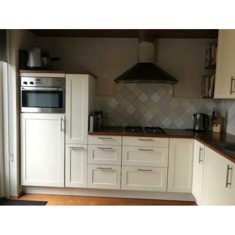 Keuken compleet met apparatuur