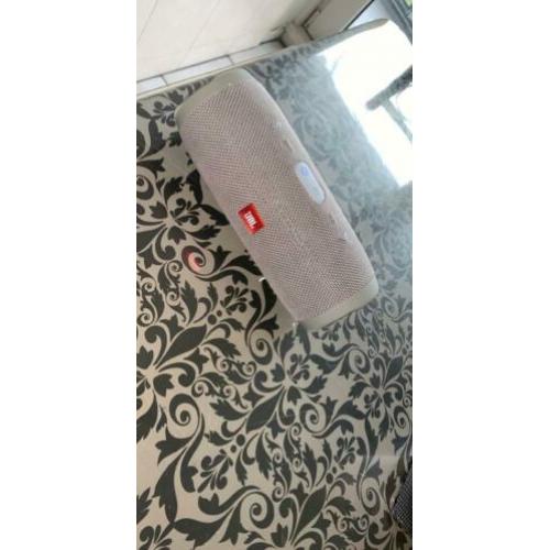 Jbl charge 3